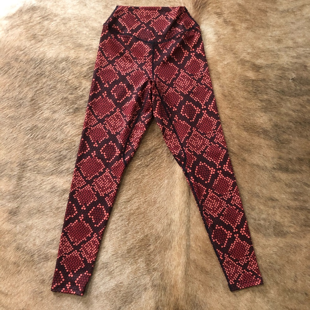 Balance Athletica Viper Legging